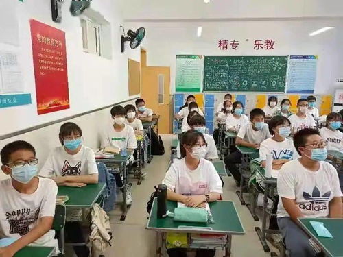 合作辦學(xué)拓寬教育領(lǐng)域 課后服務(wù)提升辦學(xué)水平——河北工業(yè)大學(xué)專家學(xué)者走進仁和大講堂系列報道之一 教育咨詢服務(wù)